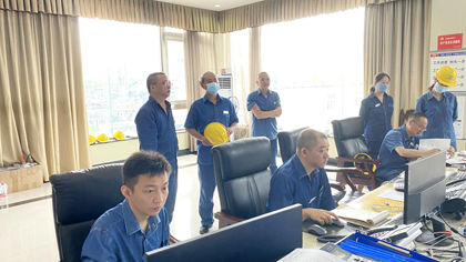 江昌文 廖书记001.jpg