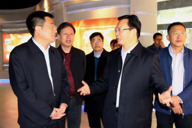 宁夏自治区宁东管委会党工委常务副书记陶少华一行莅临泸天化考察