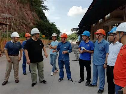 泸天化股份公司开展防洪防汛防地质灾害检查