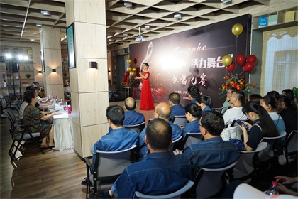 泸天化股份公司举办“魅力歌声 活力舞台”歌唱比赛