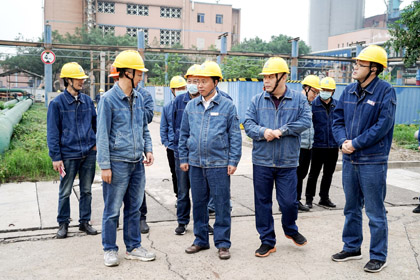 泸天化股份公司党委书记、董事长廖廷君率队检查二十大前安全生产工作