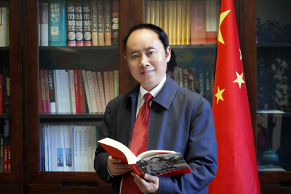 祝贺!泸天化股份公司党委书记、董事长廖廷君被授予全国五一劳动奖章!