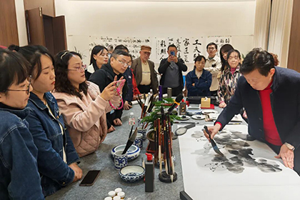 泸天化诗书画院2025年笔会成功举办